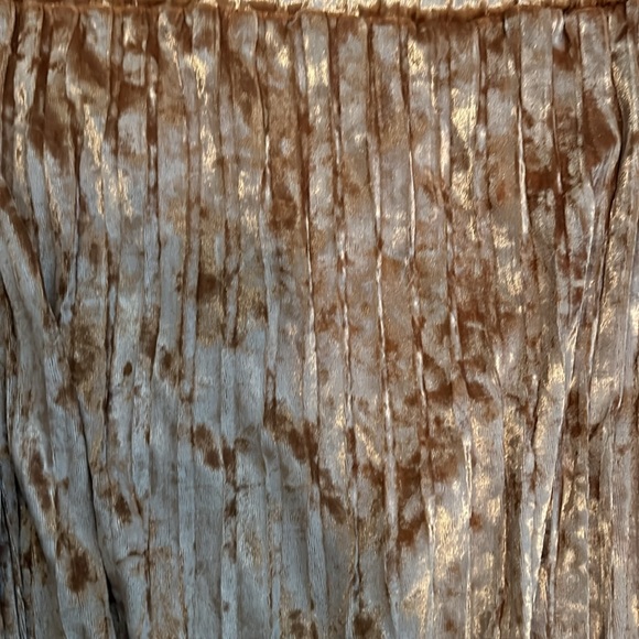 🍾 Pleated velvet slit skirt 🍾 - Picture 3 of 3